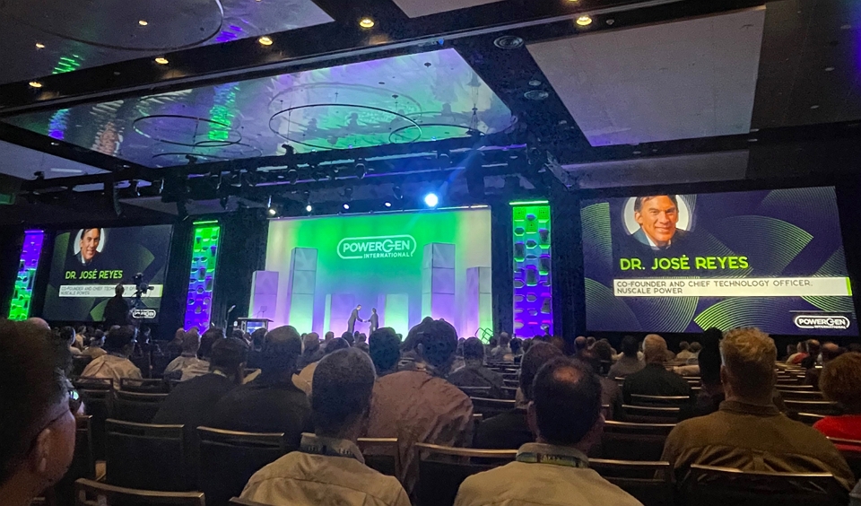Dr. José N. Reyes, NuScale Power CTO, takes the stage as a keynote speaker at the POWERGEN International 2023, which opened in Orlando, Florida on Feb. 21 (local time).