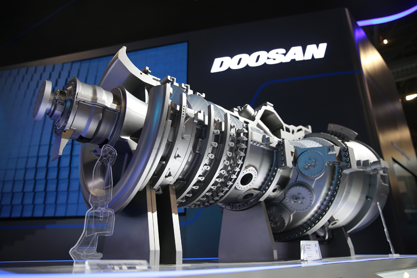 Doosan Enerbility’s hydrogen turbine model which was displayed at the CES 2024  in Las Vegas.  Doosan Enerbility is applying the technology it used to become the fifth in the world to successfully develop a gas turbine for power generation to the development of hydrogen turbines. Also embarked on development of engines for unmanned aerial vehicles, which are similar in terms of engine structure and operating principles.