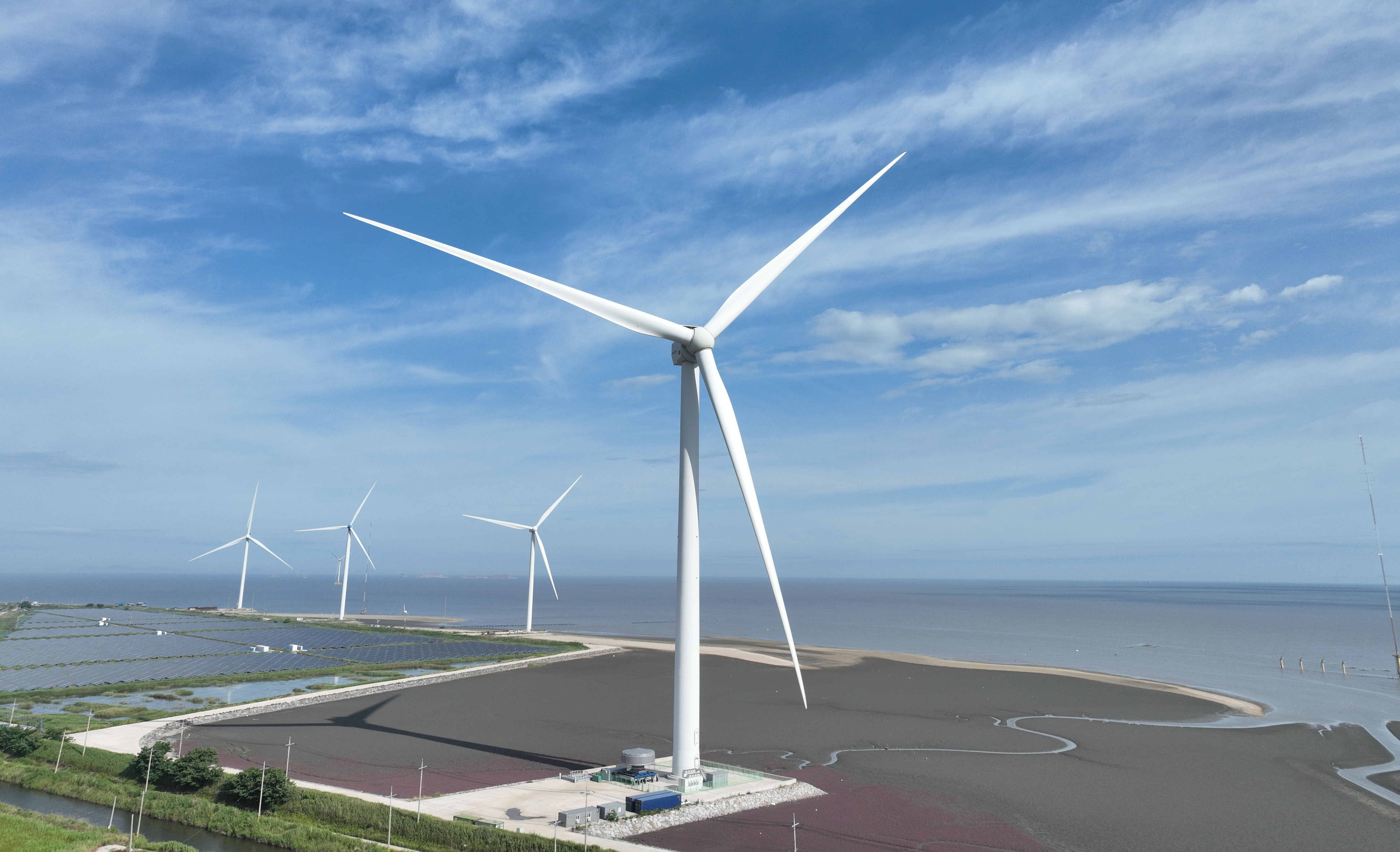 ▲ Doosan Enerbility’s 10MW offshore wind turbine which received Korea’s first-ever UL type certification
